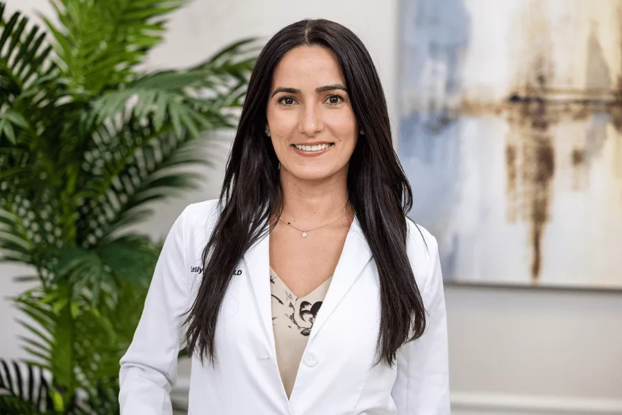 Dr. Lesly D. Viera